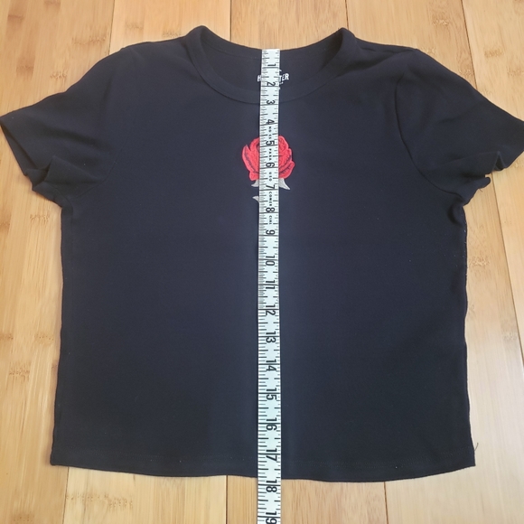 Hollister top - Picture 5 of 6